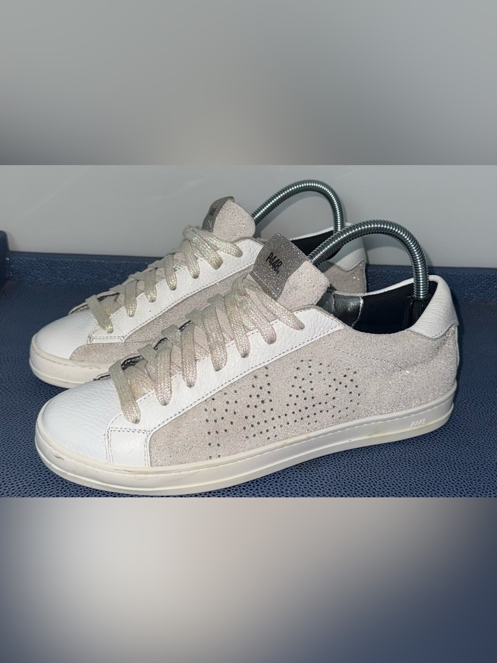 P448 Leather & Suede Women Fashion Sneaker • Size 39 / 8.5 • Sparkle Accents